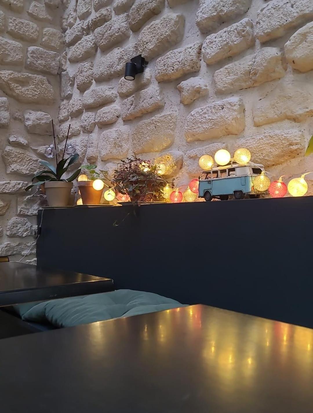 Plug Inn Montmartre By Hiphophostels Paris Exterior foto